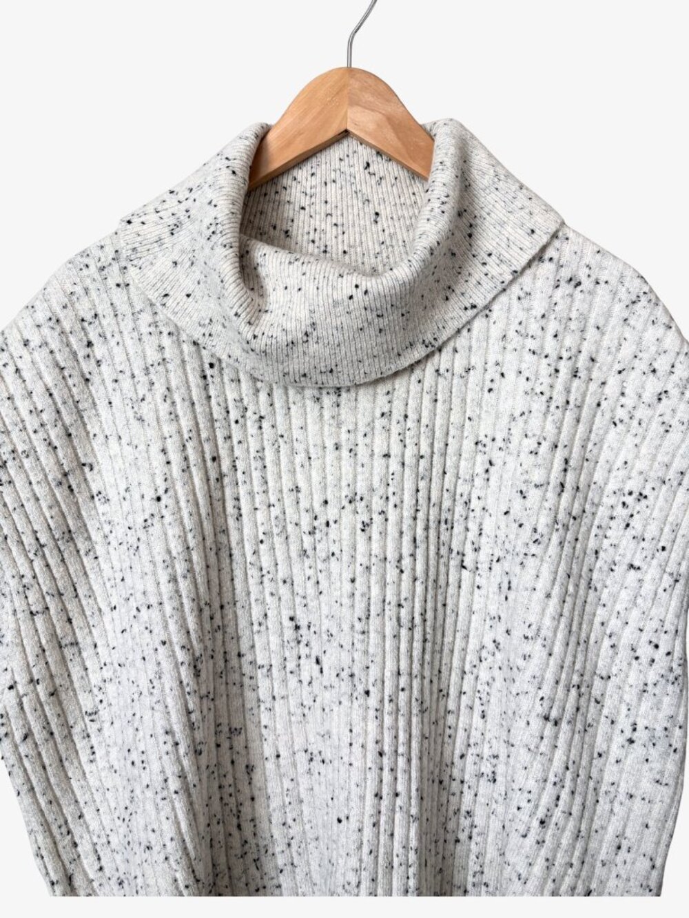 LOFT Outlet Cloud Dancer Cream Speckled Knit Cowl Neck Poncho Sweater Size XL - Picture 2 of 10